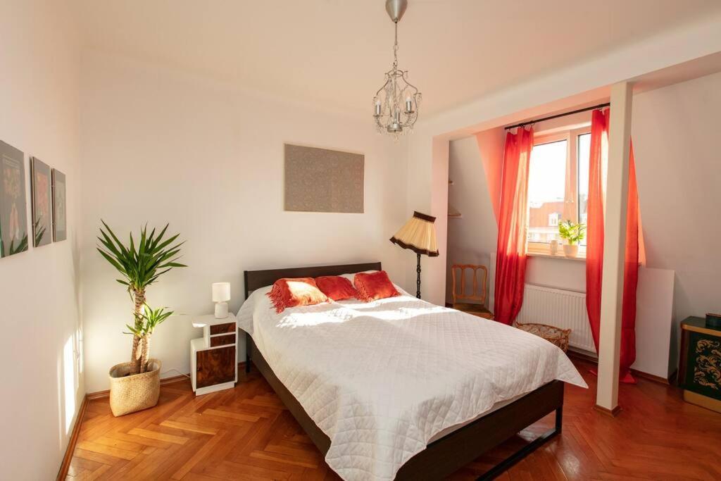 Appartement Miejski Czar Retro. Plac Zbawiciela!